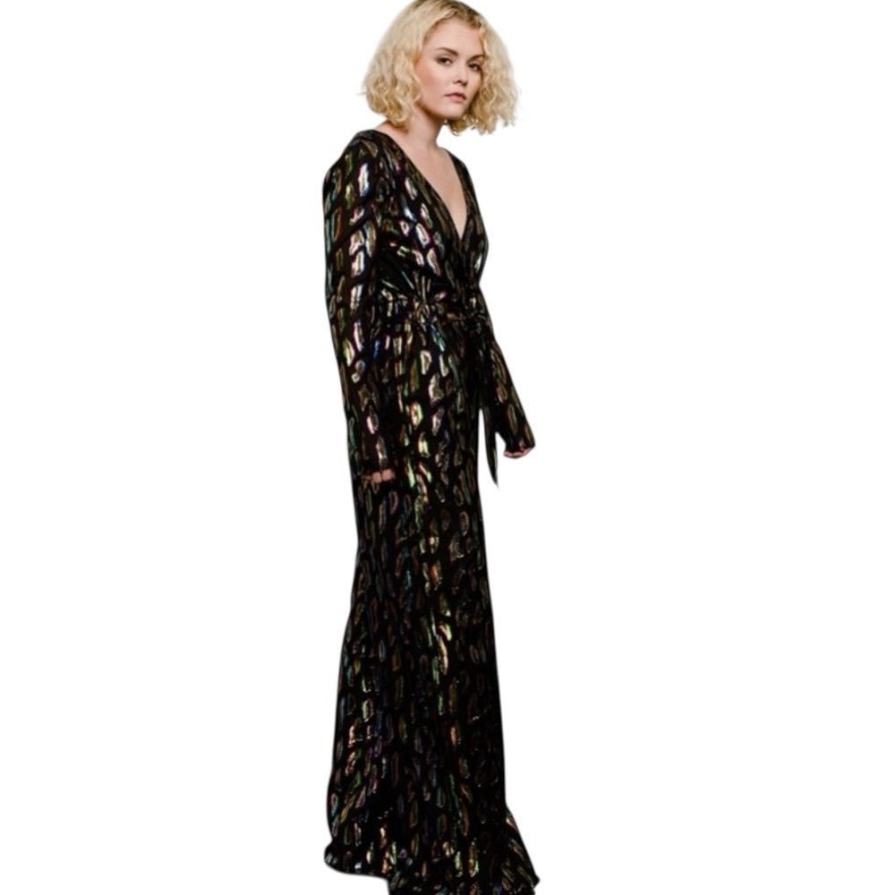 Rachel Zoe Mason Jumpsuit Women’s Size 4 Wrap Plunge Metallic Fil Coupe Voile - Picture 2 of 11